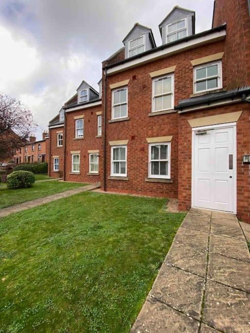 Luxury Town Centre Apartment Walking Distance To Rsc Theatre Stratford-upon-Avon Dış mekan fotoğraf
